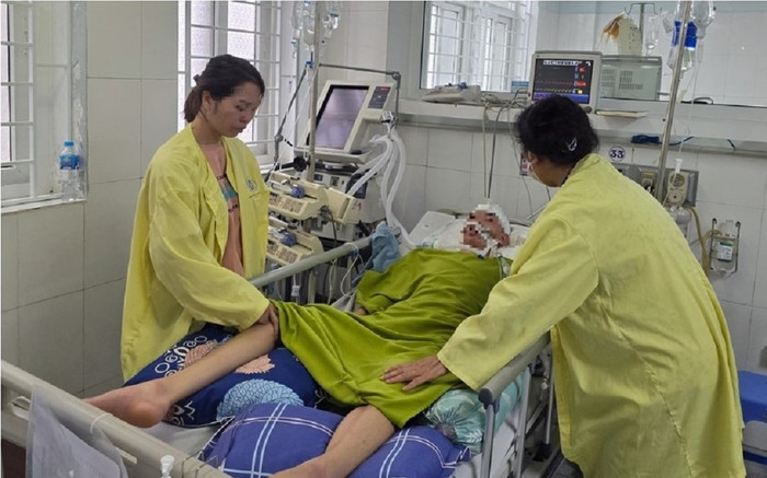 Vụ nam sinh lớp 8 bị đánh chấn thương sọ não: Đã có chuyển biến tích cực Ảnh 2