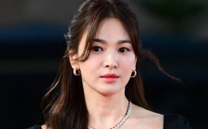 Song Hye Kyo thông báo tin vui tái hợp với người xưa sau hơn 1 năm chia tay tình trẻ Ảnh 2