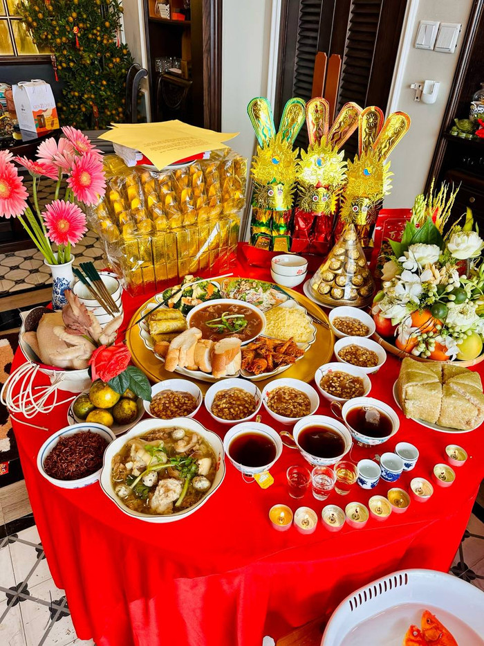 Mâm cúng ông Công ông Táo nữ MC từng chuẩn bị.