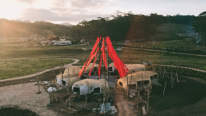 Lý Hải chia sẻ thách thức khi xây dựng bối cảnh phim Lật Mặt 7 Ảnh 2