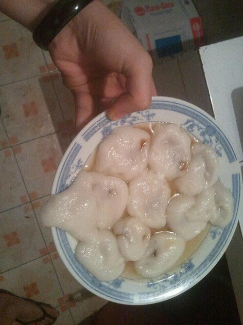 Cũng là bánh trôi nhưng trông lạ lắm