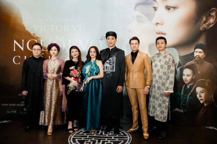 Anh Dũng 'lẻ bóng' tại sự kiện ra mắt phim Người vợ cuối cùng, không có sự đồng hành của Trương Ngọc Ánh.