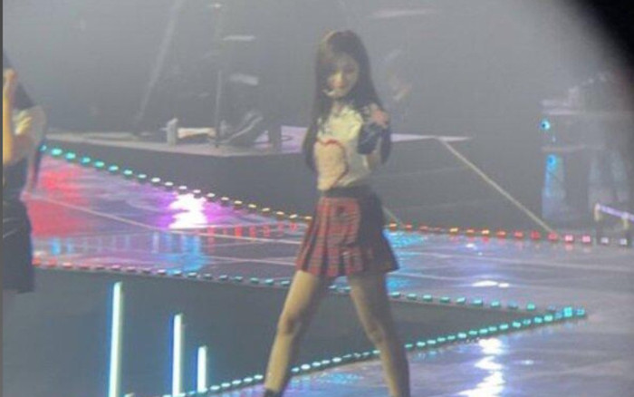 Nữ ca sĩ vừa trải qua ca phẫu thuật do tràn khí màng phổi, khán giả lo lắng không yên Ảnh 2