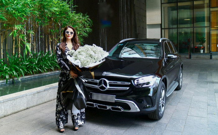 Trương Ngọc Ánh đang sở hữu xế hộp gì? Ảnh 2