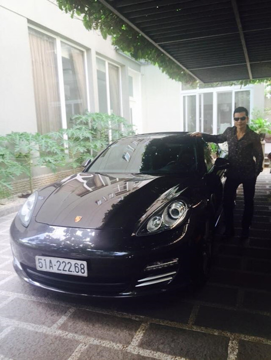 Chiếc Porsche Panamera 4 của nam diễn viên Trần Bảo Sơn.