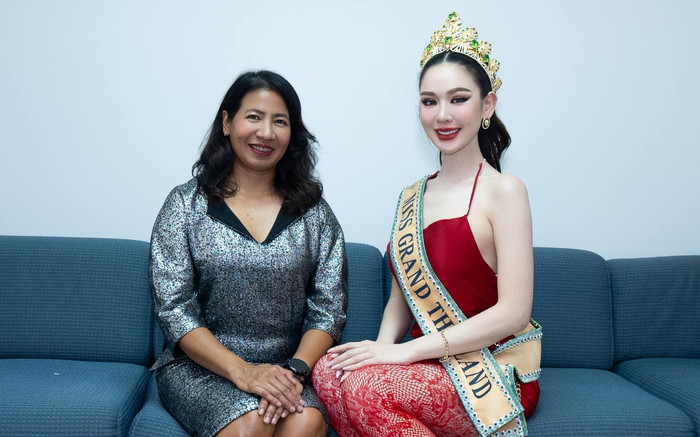 Thời trang thảm họa của tân Miss Grand Thailand khi mới bắt đầu nhiệm kỳ Ảnh 2