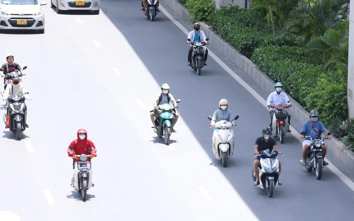 Tình hình thời tiết hôm nay (14/4): Miền Bắc tăng nhiệt, miền Nam nắng gắt 38 độ C Ảnh 2