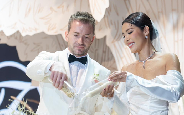 Nam nghệ sĩ 'kêu cứu' trong đám cưới Minh Tú vì lý do bất ngờ Ảnh 2