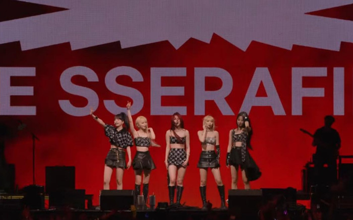 LE SSERAFIM bị chê bai tại Coachella 2024: Hát như thế về có dám xem lại không? Ảnh 2