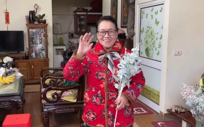 Goá phụ 72 tuổi quyết định cưới chồng thứ 3 kém 10 tuổi mặc sự phản đối của các con Ảnh 2