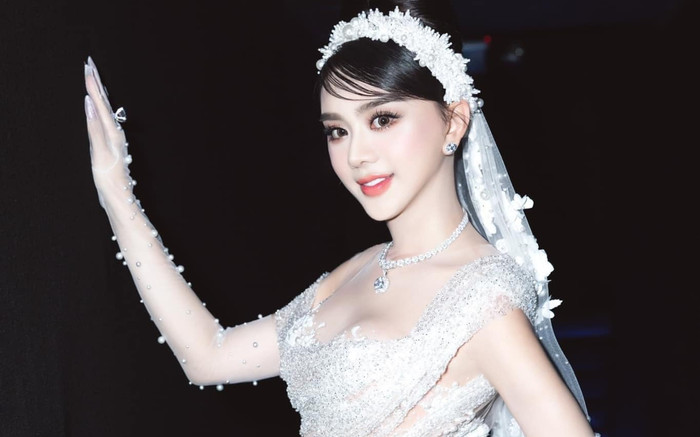 Lâm Khánh Chi gây xôn xao với chia sẻ 'ly hôn' Ảnh 2