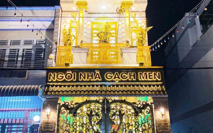 Choáng ngợp ngôi nhà dát vàng từ ngoài vào trong của đại gia Cần Thơ Ảnh 2