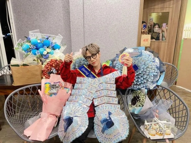 Quang Hùng MasterD được khán giả Thái Lan cực kỳ yêu quý.