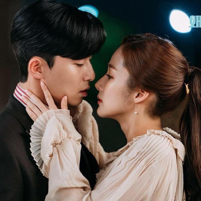 Trung Quốc làm lại Thư Ký Kim Sao Thế, ai 'đủ trình' để thay thế Park Seo Joon - Park Min Young? Ảnh 1