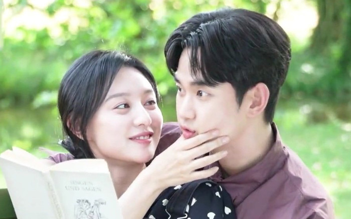 Không phải Kim Soo Hyun, đây mới là sao nam bùng nổ cảm giác couple với Kim Ji Won nhất Ảnh 2