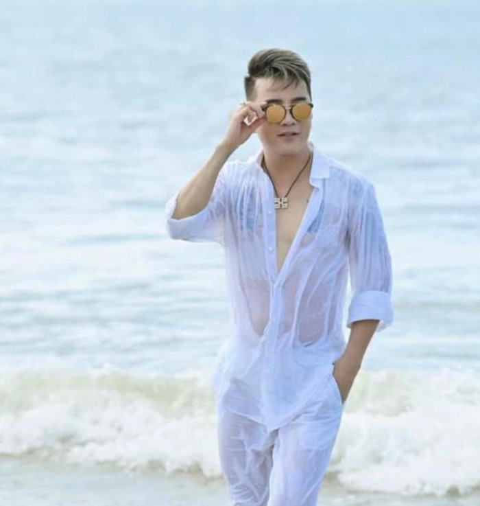 Đàm Vĩnh Hưng giữ vững phong độ trong nhiều năm làm nghề.