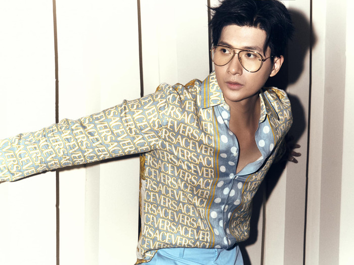 Lâm Bảo Châu được nhiều nhãn hàng săn đón vì ngoại hình nam tính, phong trần. Ảnh: FBNV