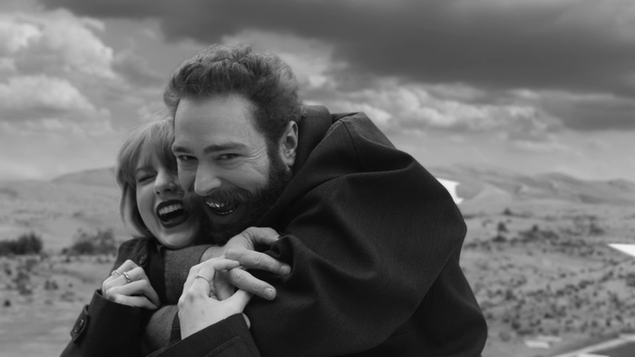 Khoảnh khắc đầy hạnh phúc của Taylor Swift và Post Malone trong MV