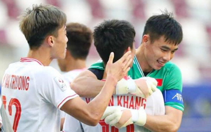 U23 Việt Nam vào tứ kết Asian Cup: Thật tiếc khi không sớm sa thải HLV Troussier! Ảnh 2