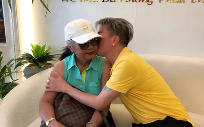 Hé lộ danh tính nữ nghệ sĩ được Đàm Vĩnh Hưng quan tâm đặc biệt Ảnh 2