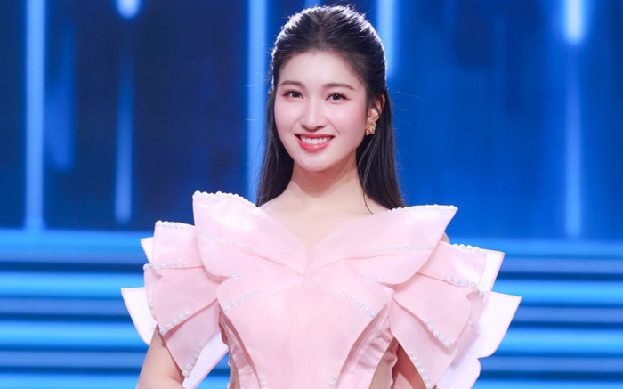 Không phải hội chị em thân thiết, đây mới là mỹ nhân được Á hậu Phương Nhi làm điều đặc biệt! Ảnh 2