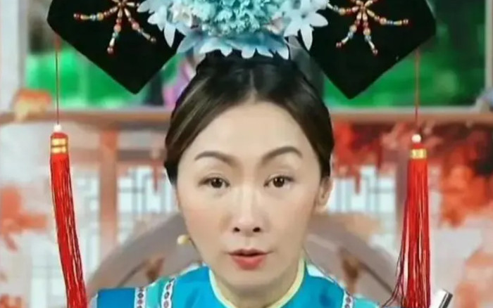 Cái giá phải trả của mỹ nhân từng coi thường Triệu Vy: Nhan sắc tàn phai, hết thời bán hàng livestream Ảnh 2