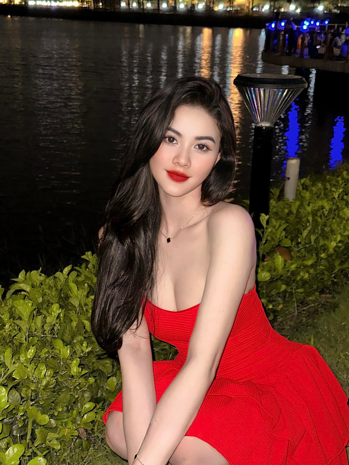 Hot girl Trương Thị Mụi có cái tên độc lạ vì mẹ thích ăn xí muội.