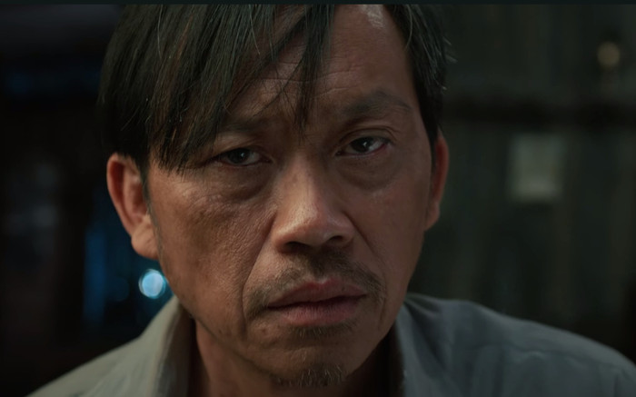 Danh hài Hoài Linh lộ diện mạo già nua, khác lạ ở ngày tái xuất sau ồn ào Ảnh 2