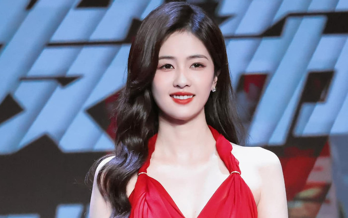 Không phải Dương Tử, Bạch Lộc mới là nghệ sĩ có giá trị thương mại cao nhất Ảnh 2