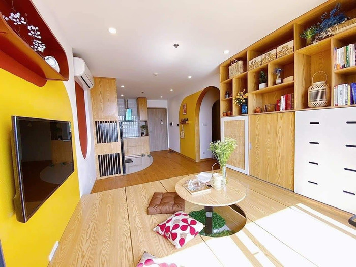 Căn phòng trước khi cho thuê được trang trí, bày biện gọn gàng và sạch đẹp. Ảnh: My Van