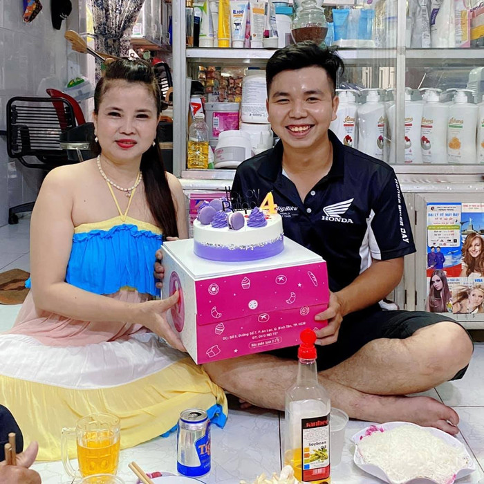 Mẹ là bạn thân nhất của Huy.