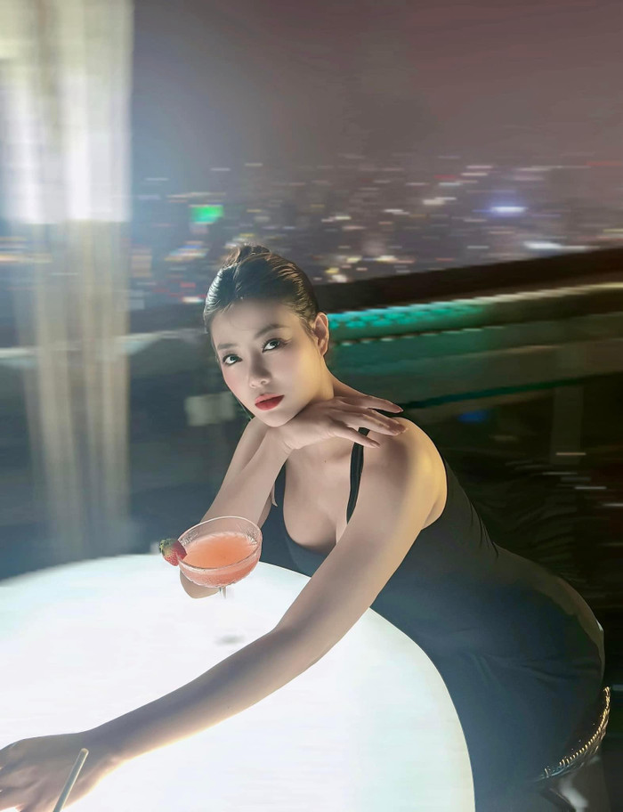 Thanh Hương cho biết bản thân không đặt tiêu chuẩn cho việc chọn người yêu.