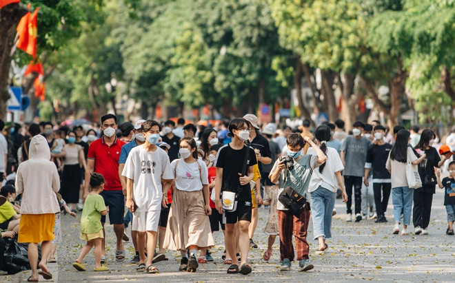 Phố đi bộ hồ Gươm sẽ mở cửa liên tục 6 ngày dịp lễ 30/4 Ảnh 2