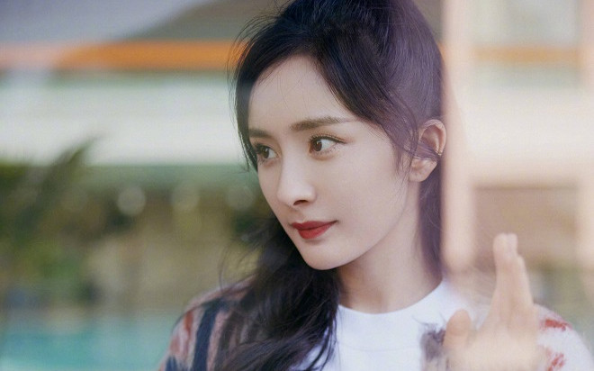 Dương Mịch và 'bạn trai' công khai khóa môi sau thời gian bí mật hẹn hò Ảnh 2