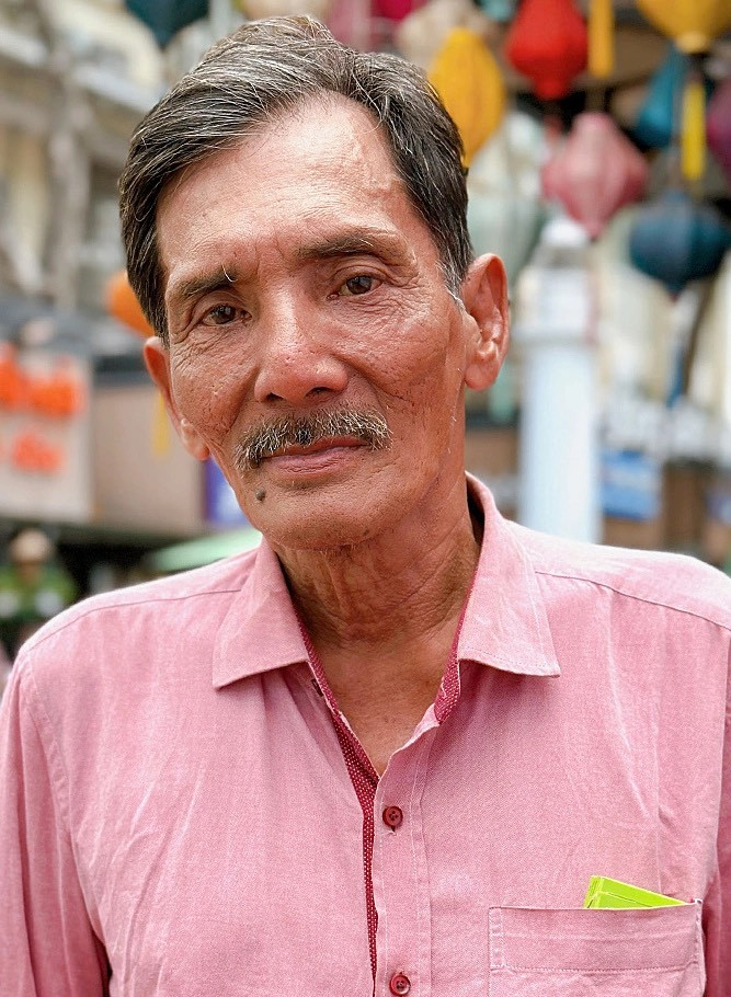 Điện thoại của Thương Tín luôn ở trạng thái không liên lạc được. 