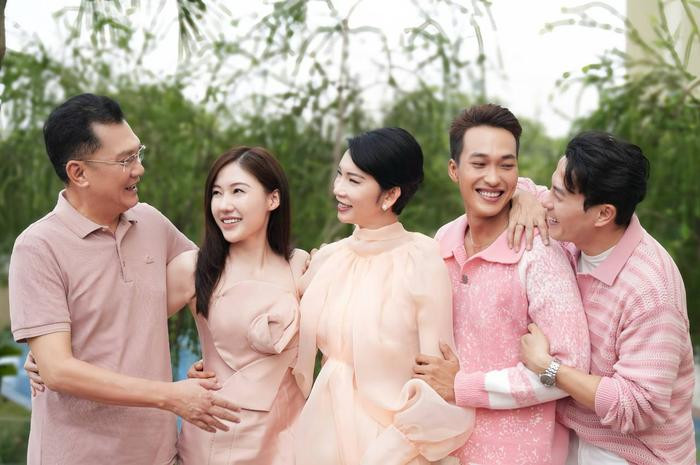 'Con cưng' đối đầu với phim của Lý Hải, Xuân Lan đăng đàn nói điều bất ngờ Ảnh 1