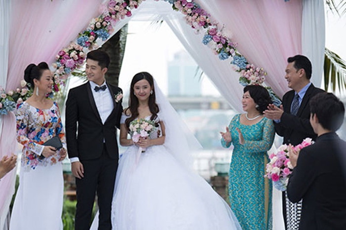 Được biết, sau bộ phim 4 năm, 2 chàng, 1 tình yêu, Harry Lu và Midu liên tục được 'đẩy thuyền', tuy nhiên, cả hai đều khẳng định họ chỉ là những người bạn thân thiết với nhau mà thôi.