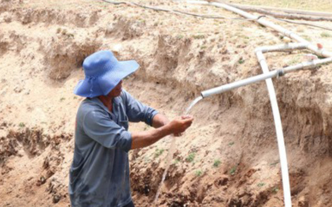 Người Ninh Thuận lao đao vì hồ nước trơ đáy Ảnh 2