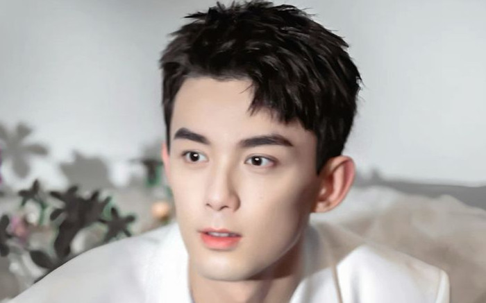 Tình màn ảnh mới của Ngô Lỗi: Thân thiết với Tiêu Chiến, được Châu Tấn hết mực cưng chiều Ảnh 2