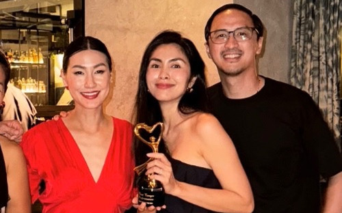 Tăng Thanh Hà cùng chồng 'trốn con' dự tiệc thân mật, ăn vận trẻ trung như thuở mới hẹn hò Ảnh 2