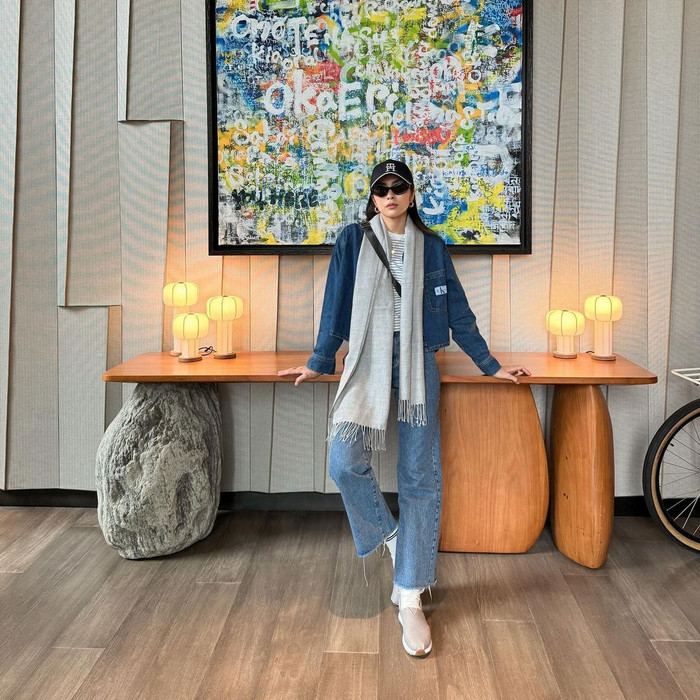 Không chỉ được chồng yêu chiều, Tăng Thanh Hà còn được ông xã nhiệt tình làm 'phó nháy', giúp cô có những khoảnh khắc 'sống ảo' đẹp. Ảnh: Instagram hatangthanh