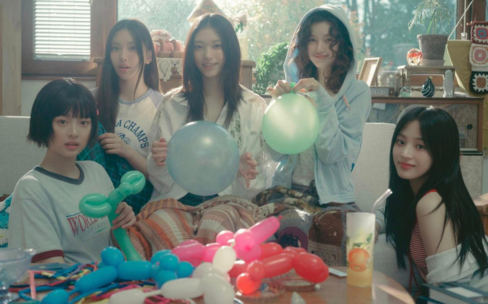 NewJeans tung ca khúc mới mặc ồn ào với HYBE, một nữ ca sĩ Việt được gọi tên Ảnh 2