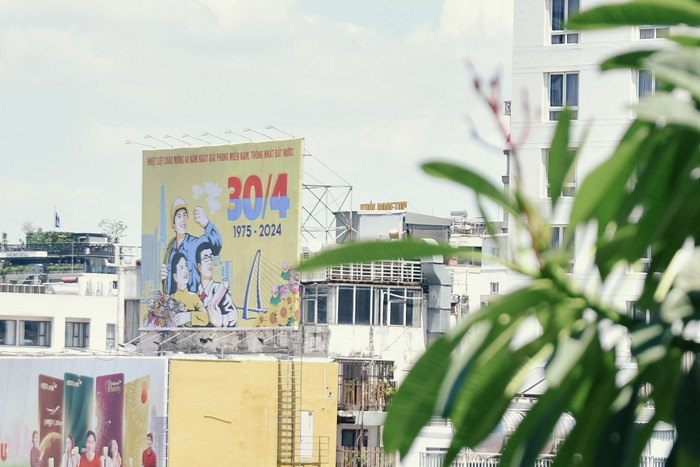 Kỷ niệm 49 năm Ngày Giải phóng miền Nam, thống nhất đất nước, TPHCM sẽ bắn pháo hoa 5 điểm gồm 1 điểm tầm cao và 4 điểm tầm thấp, thời gian bắn pháo hoa từ 21 giờ đến 21 giờ 15 phút ngày 30/4.