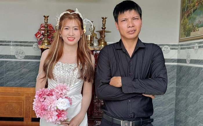 Xôn xao hình ảnh em vợ Lộc Fuho mặc váy cưới, nghi lấy chồng ở tuổi 19? Ảnh 2