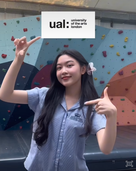 Lọ Lem đã đậu vào UAL.