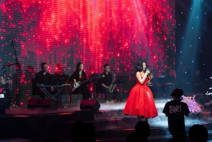 Nữ ca sĩ thăng hoa trong đêm nhạc tại Tam Đảo tối 29/4.