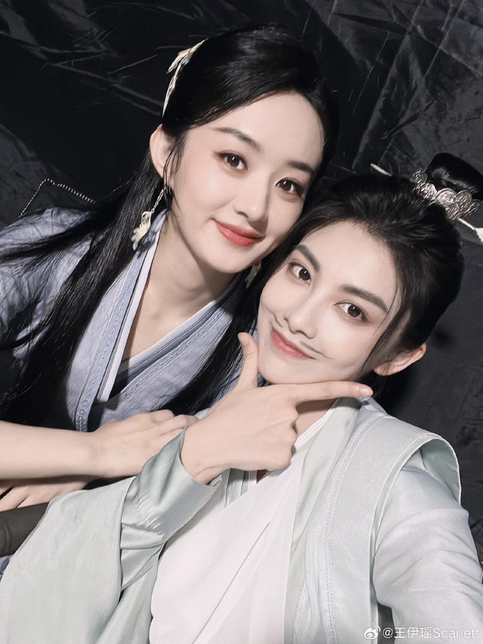 Triệu Lệ Dĩnh lộ clip ôm ấp thân mật một đàn em, soi ra mới thấy là nhân vật đặc biệt Ảnh 3