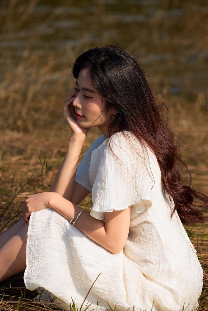 Nam Em liên tục bị cộng đồng mạng tấn công, yêu cầu tắt tính năng tặng quà.