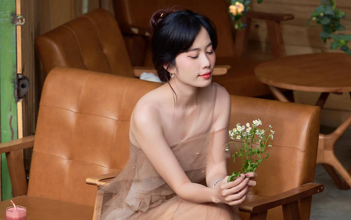 Nam Em khoe nhan sắc thăng hạng hậu ồn ào Ảnh 2