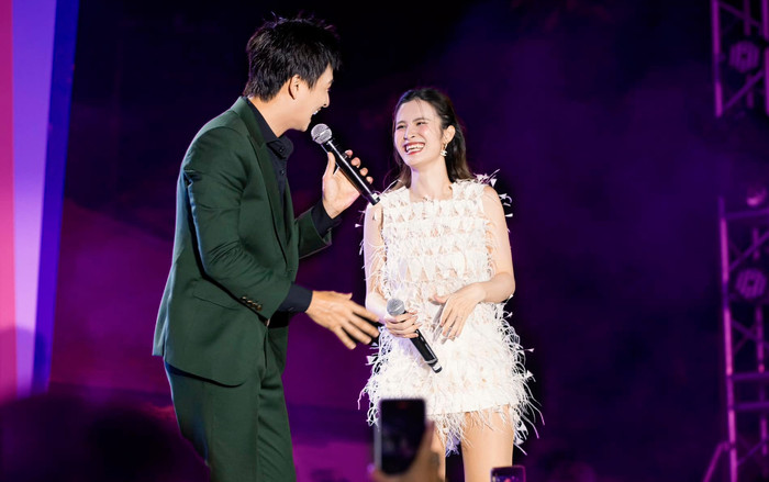 Đây là lý do khiến Đông Nhi gặp sự cố 'quên lời' khi biểu diễn? Ảnh 2